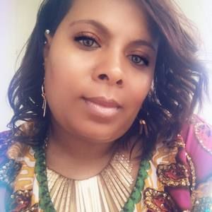 Meet your Posher, Mitzi